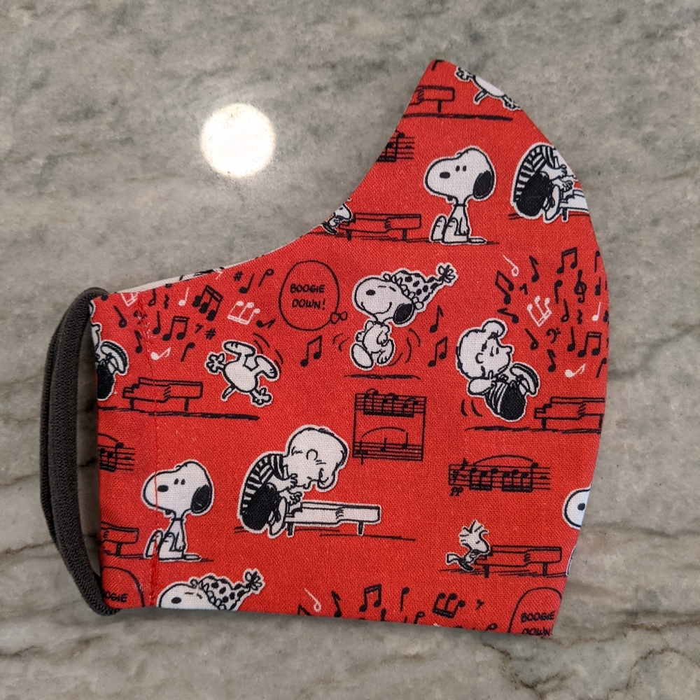 Peanuts Face Mask